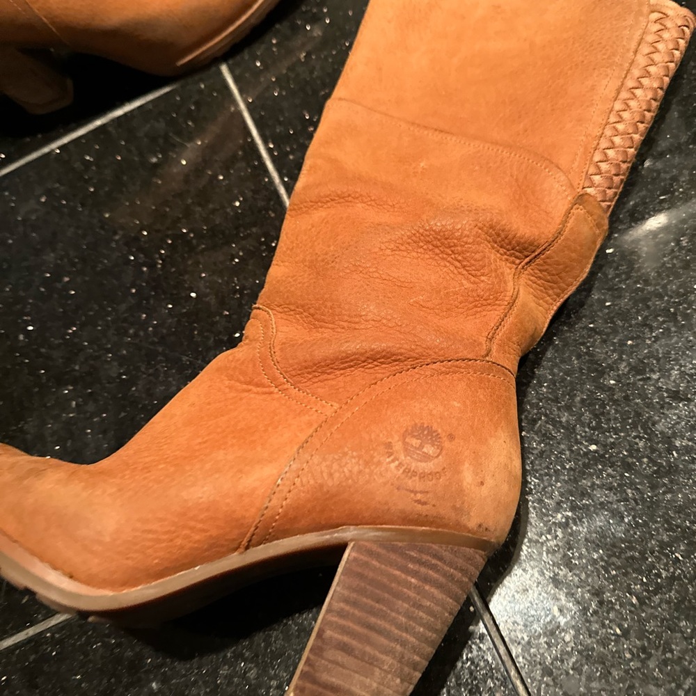 Gorgeous Timberland vintage Carmel leather knee high tall heeled boots 👢 women's